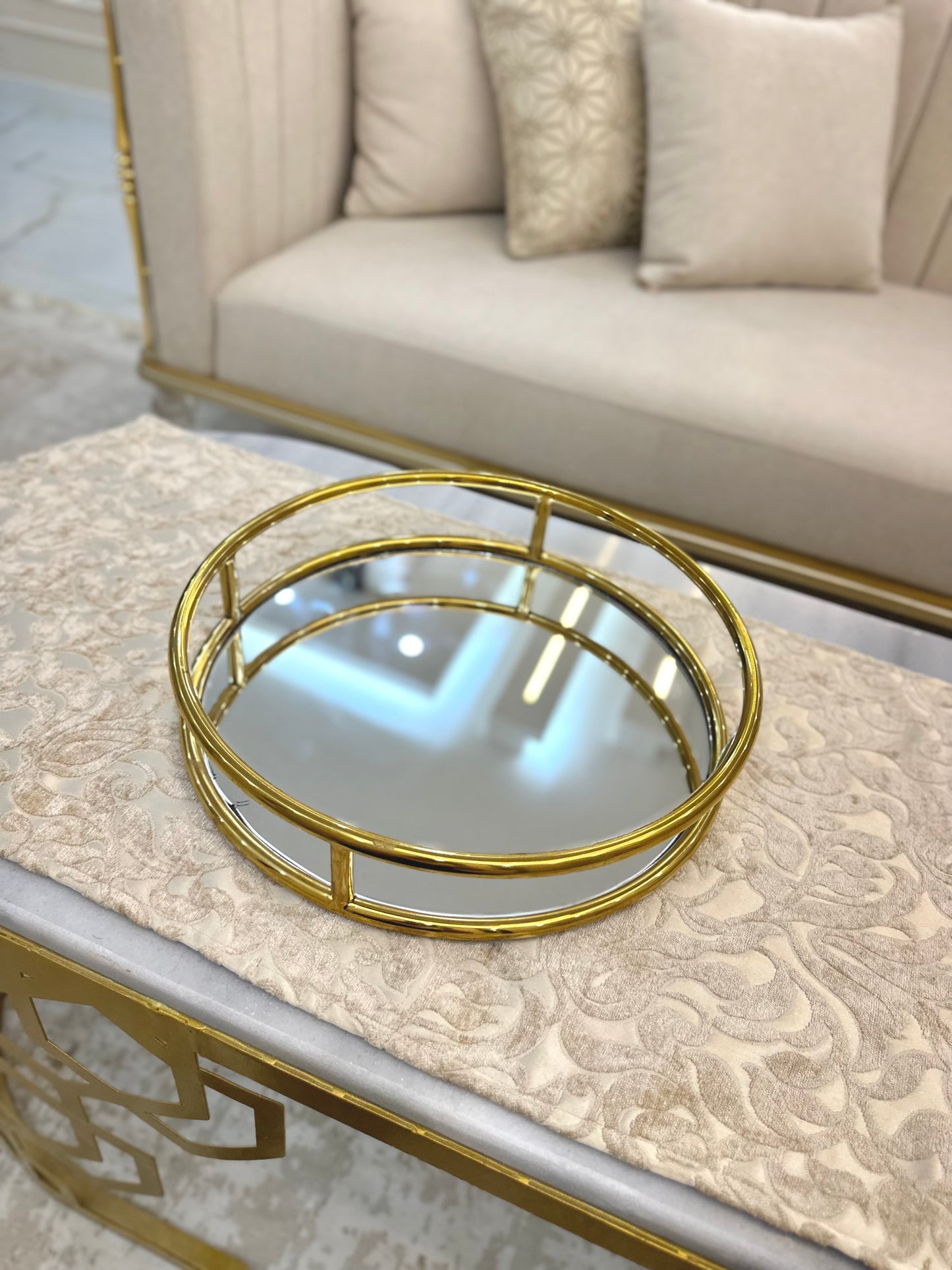 Round mirror tray