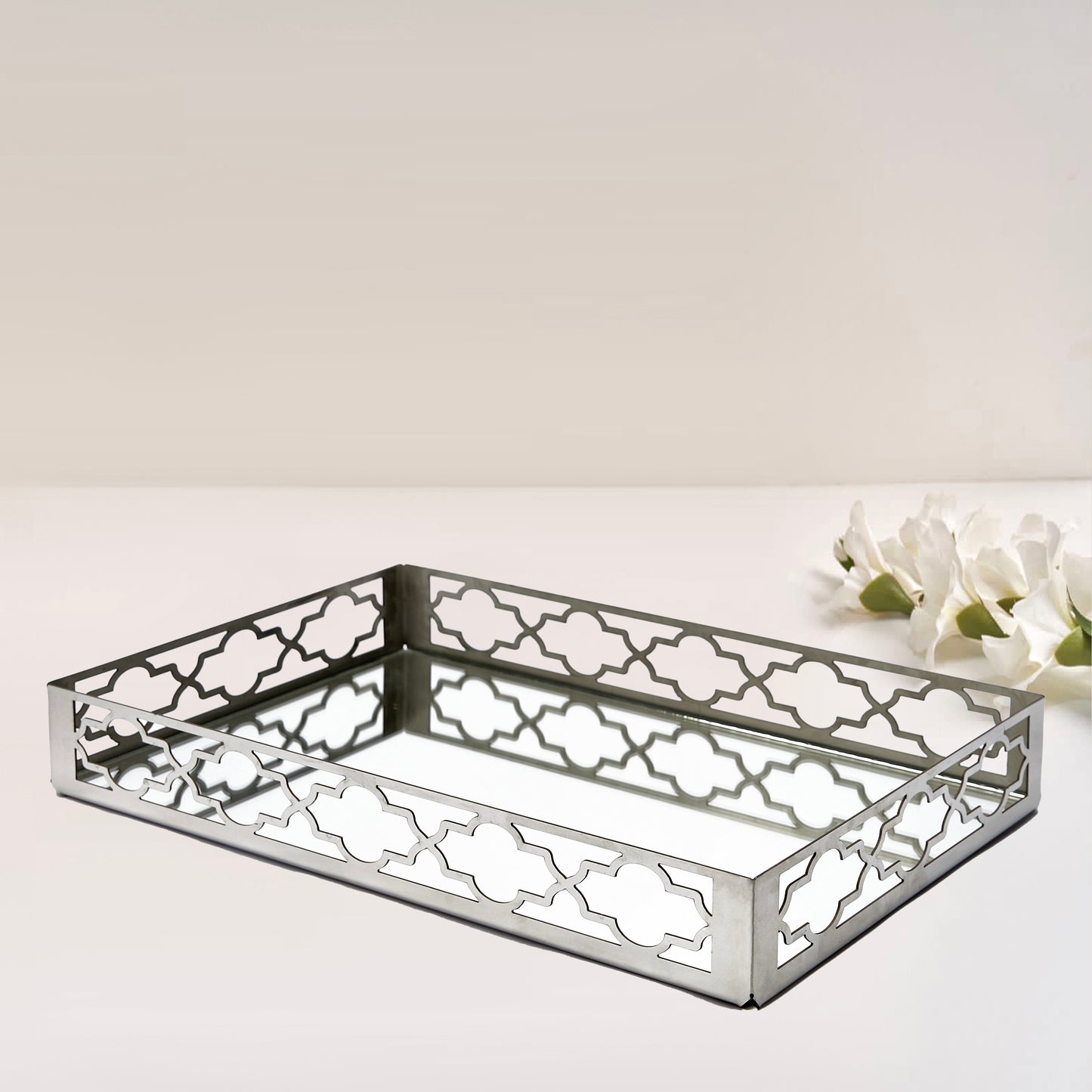 Silver rectangular mirror tray